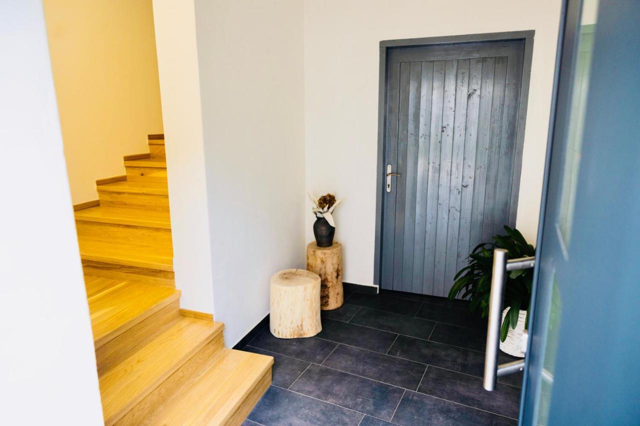Sumavsky Dvur Apartment *